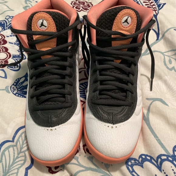 Coral/black and white Jordan Jumpman Pros - Picture 3 of 3